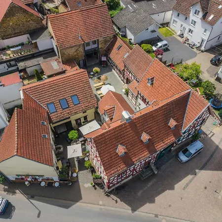 Idylisches Altes Fachwerkhaus Mit Historischem Hof * Bad Camberg