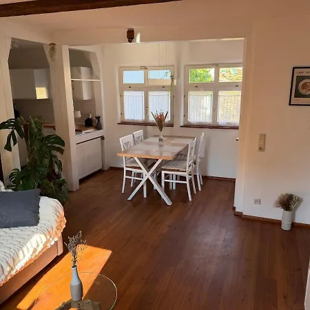 Idylisches Altes Fachwerkhaus Mit Historischem Hof Appartement Bad Camberg
